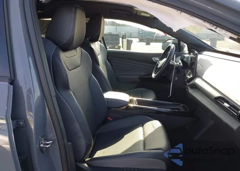 2023 Volkswagen Id.4 Pro S/Pro S Plus из США, поврежденный, VIN 1V2FMPE85PC004588